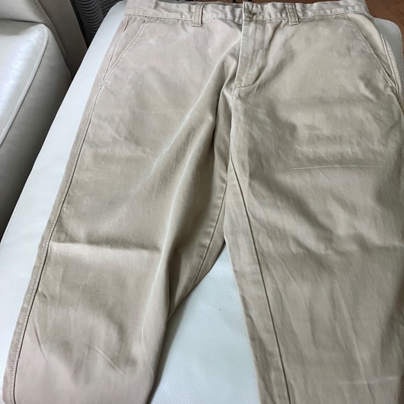 Eddie Bauer Chinos Never used - Picture 3 of 4